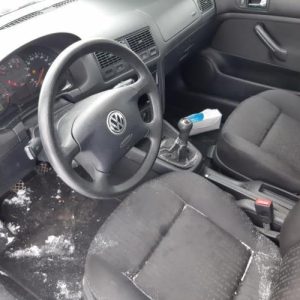 VOLKSWAGEN GOLF 4