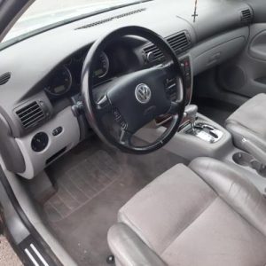 VOLKSWAGEN PASSAT 4