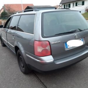 VOLKSWAGEN PASSAT 4