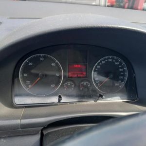 VOLKSWAGEN TOURAN 1 PHASE 1