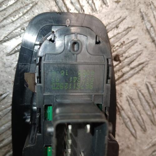 PEUGEOT 208 1 PHASE 1