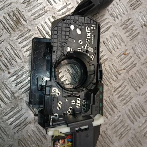 VOLKSWAGEN POLO 4 PHASE 1