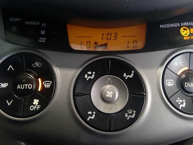 TOYOTA RAV4 3 PHASE 1