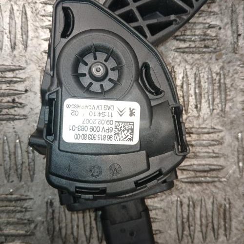 TOYOTA VERSO-S PHASE 1