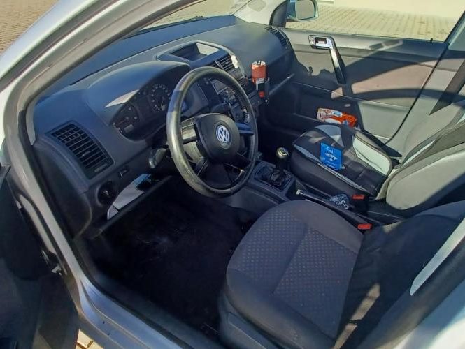 VOLKSWAGEN POLO 4 PHASE 1