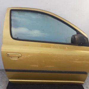 TOYOTA YARIS 1 PHASE 1