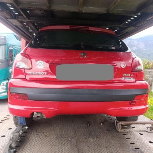 PEUGEOT 206+