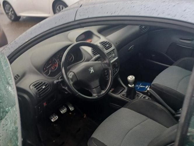 PEUGEOT 206 PHASE 2 CABRIOLET