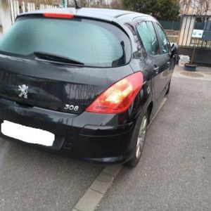 PEUGEOT 308 1
