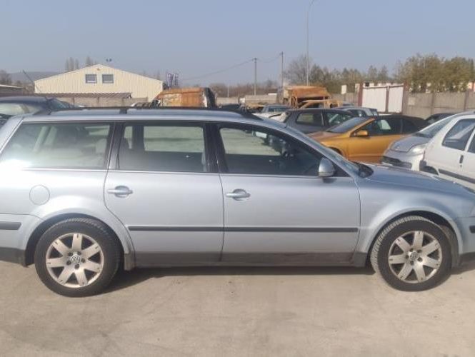 VOLKSWAGEN PASSAT 4 PHASE 2 BREAK
