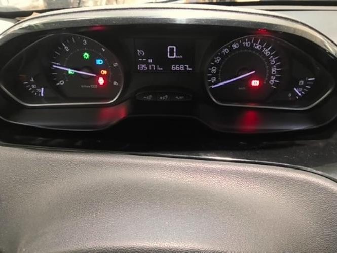 PEUGEOT 208 1 PHASE 2