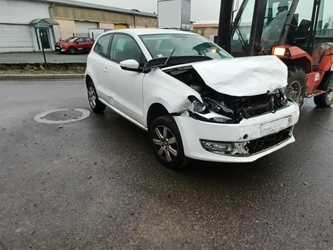 VOLKSWAGEN POLO 5 PHASE 1