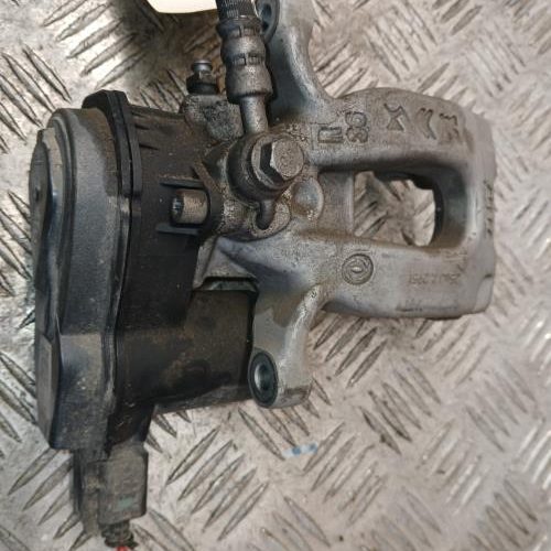 DS DS3 CROSSBACK PHASE 1