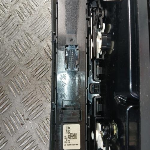 PEUGEOT 3008 1 PHASE 2