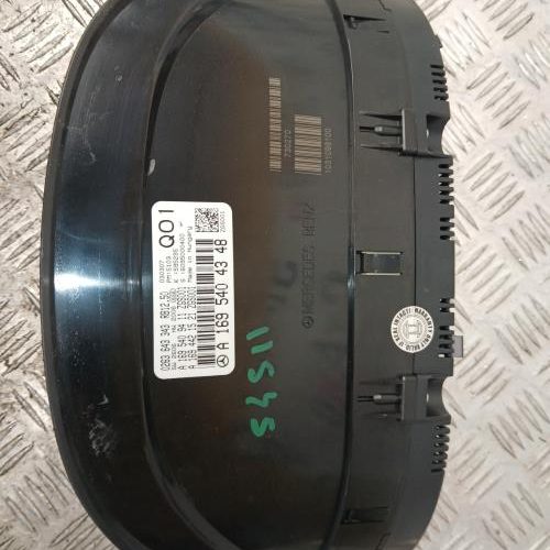 MERCEDES CLASSE A 169 PHASE 1