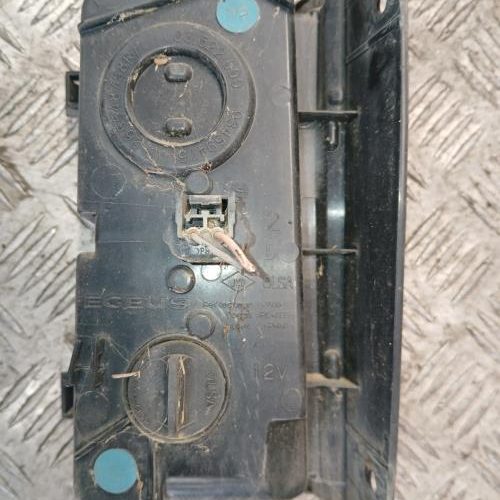 RENAULT TRAFIC 3 COURT PHASE 1