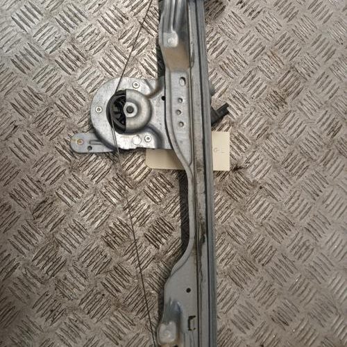 VOLKSWAGEN GOLF PLUS PHASE 1