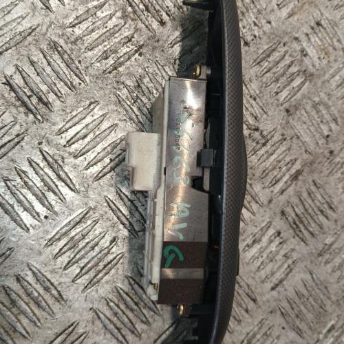 TOYOTA YARIS 1 PHASE 2