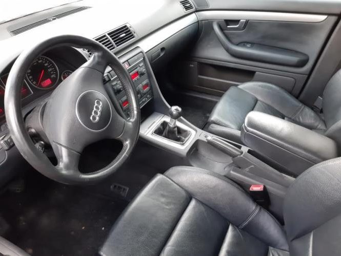 AUDI A4 2 AVANT PHASE 1 BREAK