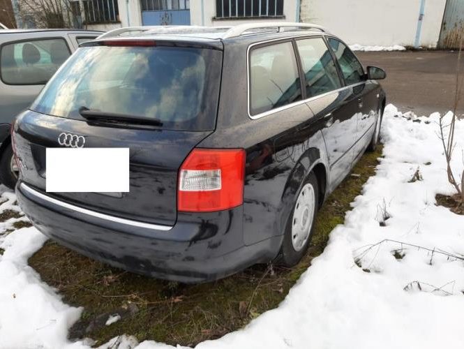 AUDI A4 2 AVANT PHASE 1 BREAK