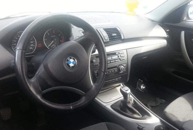 BMW SERIE 1 E81