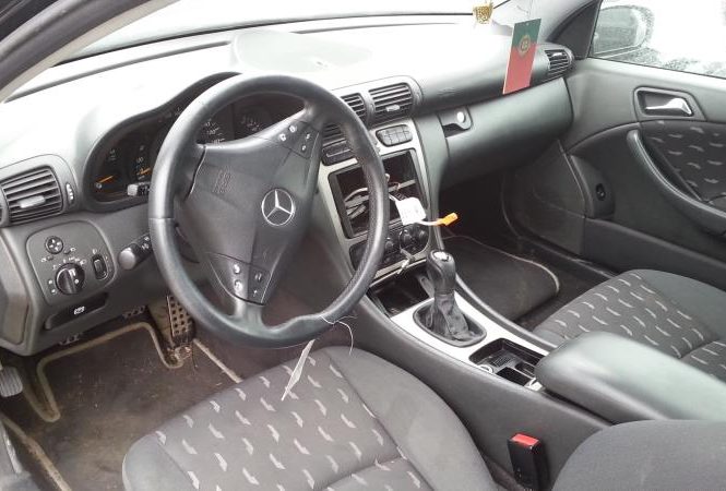 MERCEDES CLASSE C 203 COUPE SPORT PHASE 1