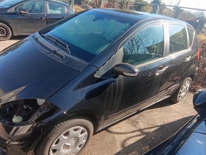 MERCEDES CLASSE A 169 PHASE 1