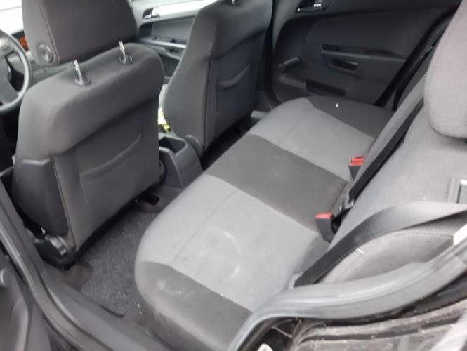 OPEL ASTRA H PHASE 1