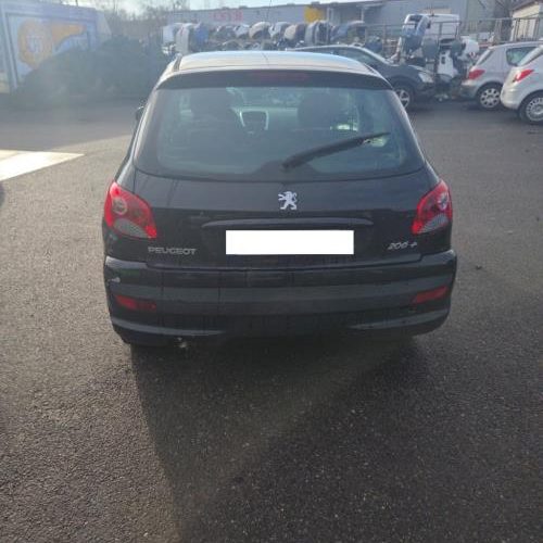 PEUGEOT 206+