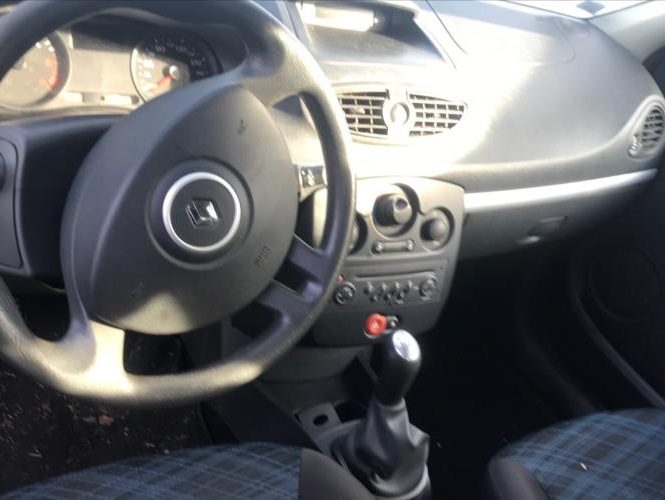 RENAULT CLIO 3 PHASE 1