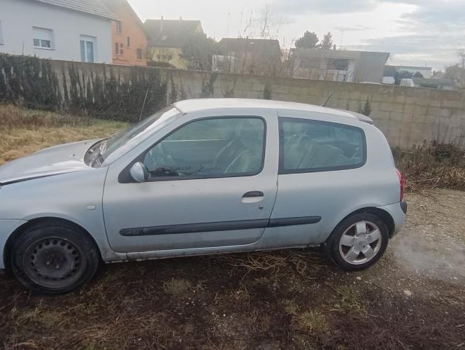 RENAULT CLIO 2 PHASE 2