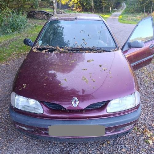RENAULT LAGUNA 1 PHASE 1