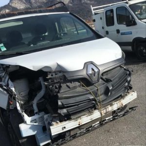 RENAULT TRAFIC 3 COURT PHASE 1