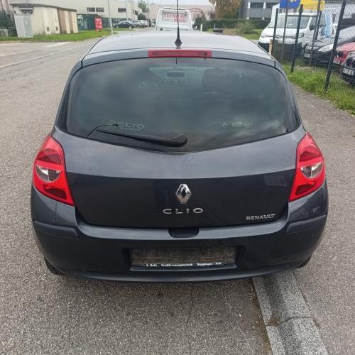 RENAULT CLIO 3 PHASE 1