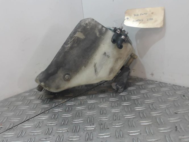 MERCEDES 250 W124 PHASE 1