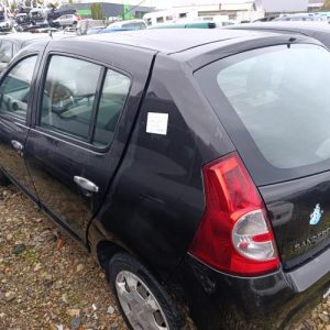 DACIA SANDERO 1