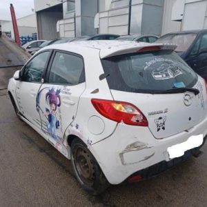 MAZDA 2 2
