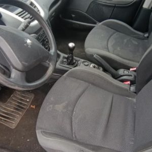 PEUGEOT 206+