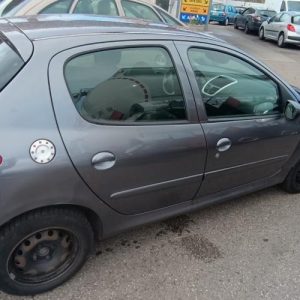 PEUGEOT 206+