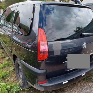 PEUGEOT 807