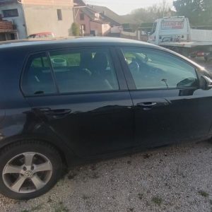 VOLKSWAGEN GOLF 6