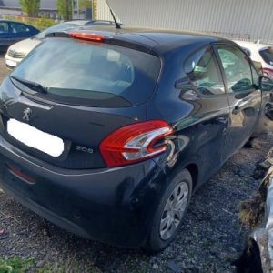 PEUGEOT 208 1
