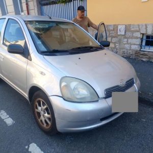 TOYOTA YARIS 1