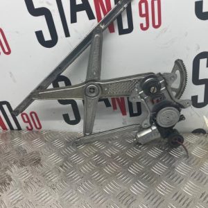 TOYOTA YARIS 1
