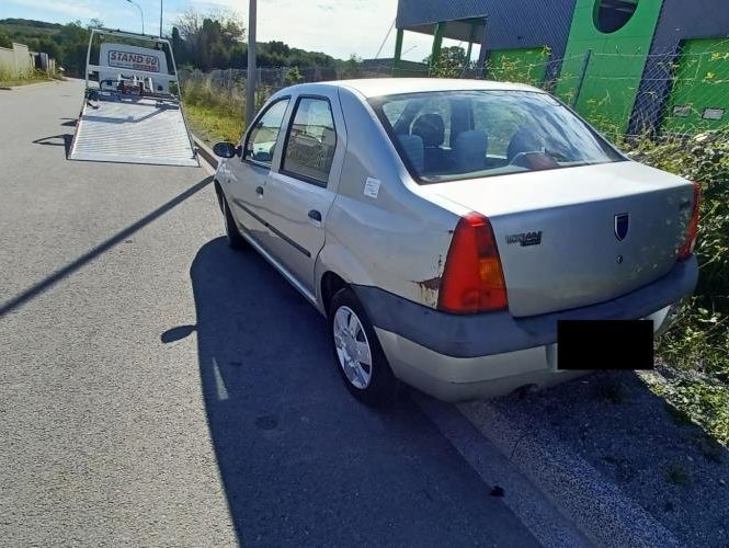 DACIA LOGAN 1