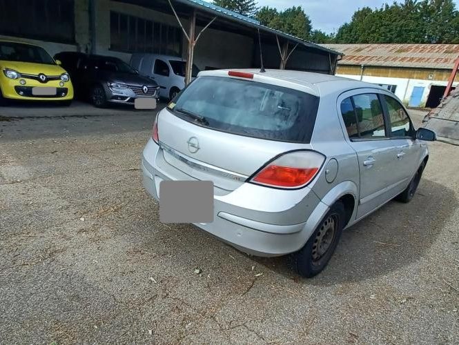 OPEL ASTRA H