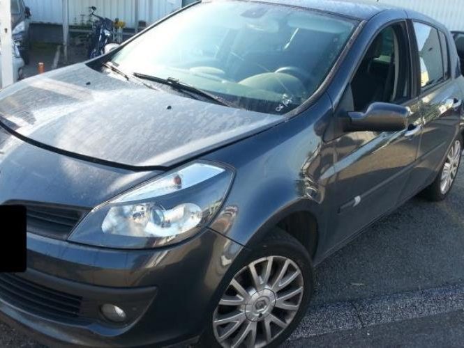 RENAULT CLIO 3 PHASE 1