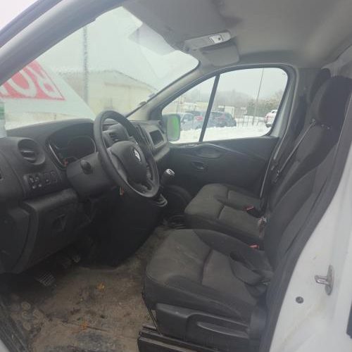 RENAULT TRAFIC 3 COURT PHASE 2