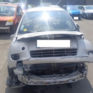 TOYOTA YARIS 2 PHASE 1