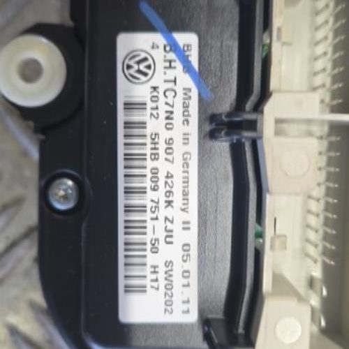 VOLKSWAGEN GOLF 6